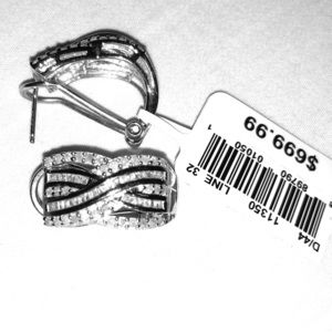 10 k white gold diamond earrings